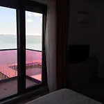Apartament Lake View