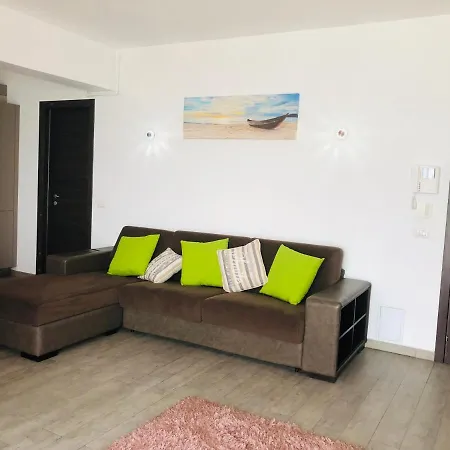 公寓 Lake View 马马亚