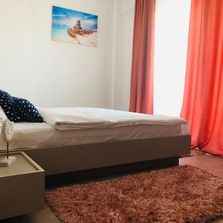 Apartament Lake View *